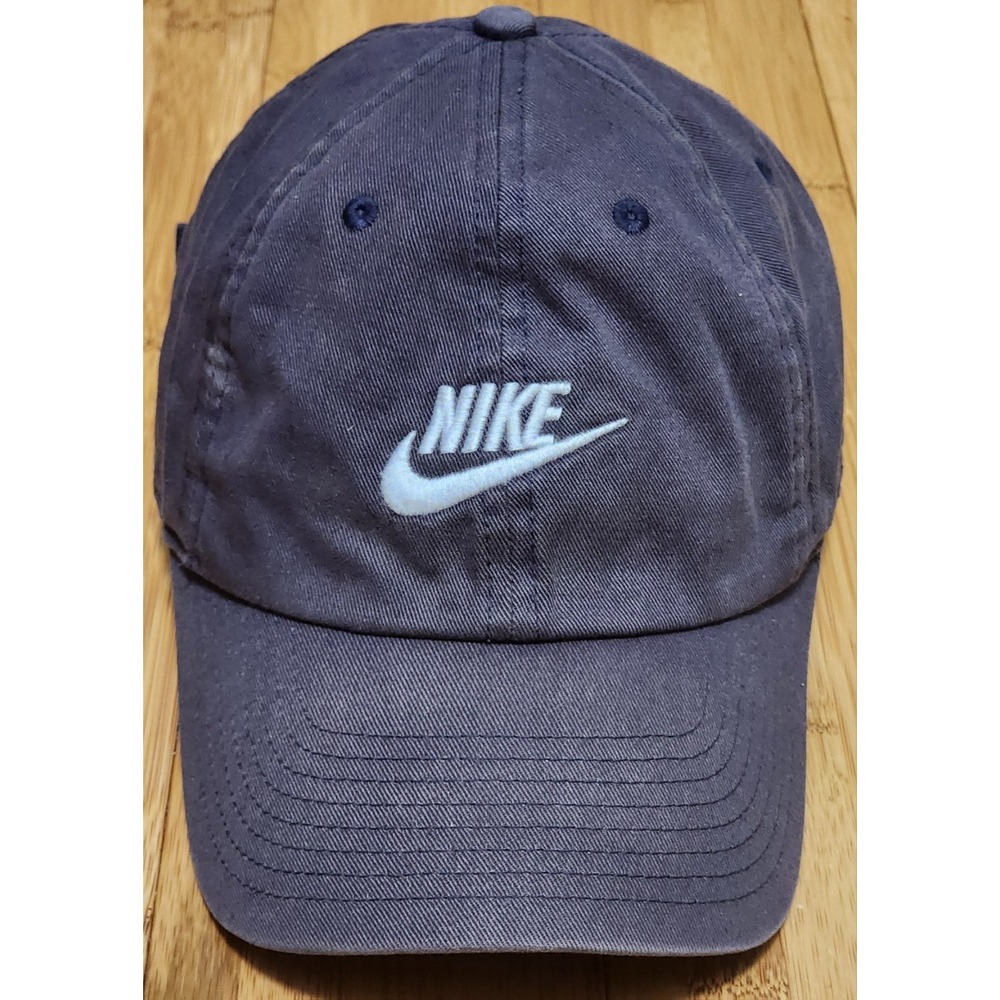 Nike Hat Cap Purple White OSFM Strapback Center Swoosh Running 913011 Outdoor